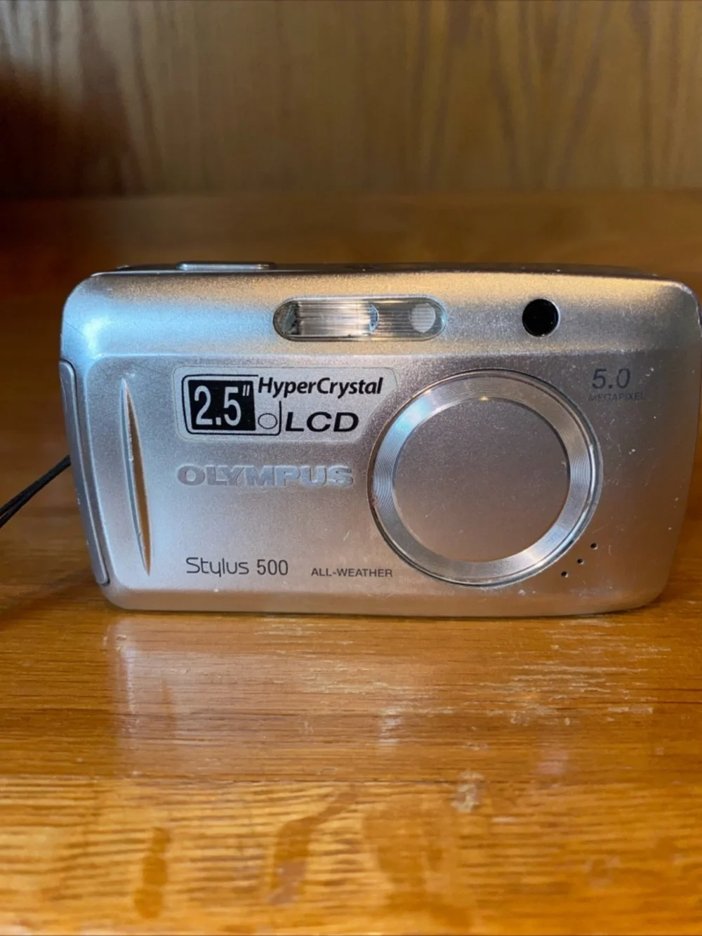 Olympus Stylus 500 5.0MP All Weather Digital Camera Battery no Charger Untested